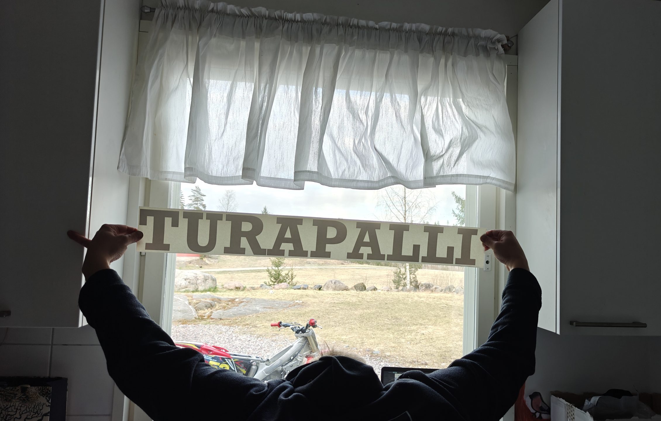 Tuiljlasi tarra