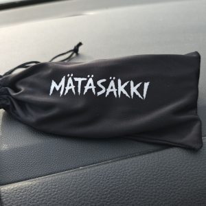 MÄTÄSÄKKI Aurinkolasi pussukka