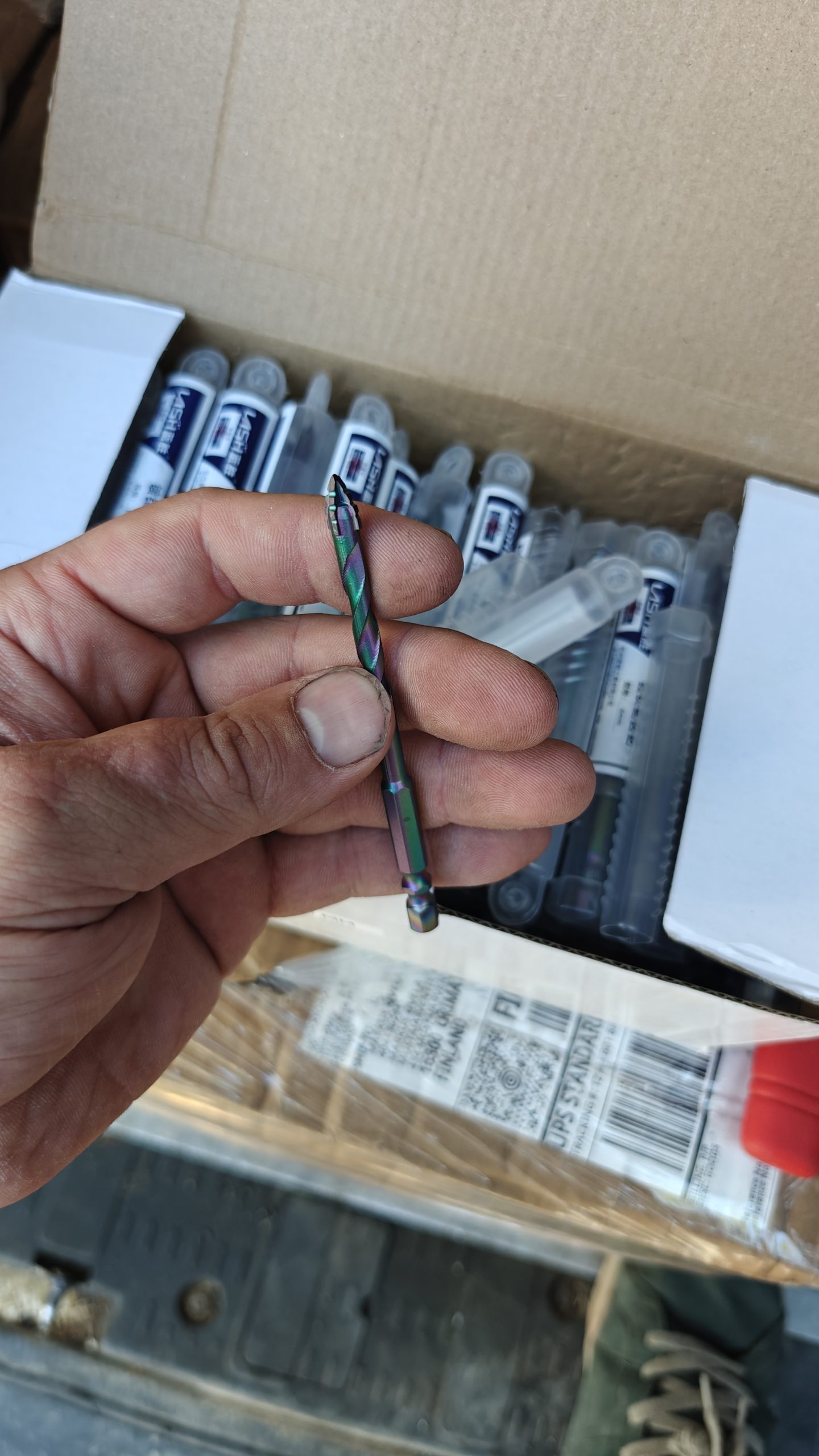 TITANIUM NITRIDI LAATTAPORANTERÄ MAUNO
